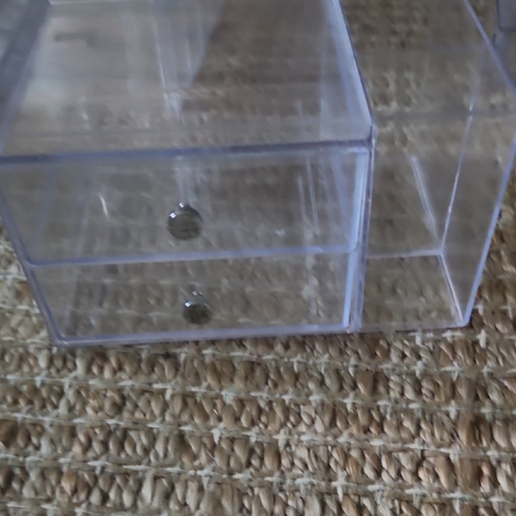 Transparent Multi-Drawer Makeup Organizer - Picture 9 of 14